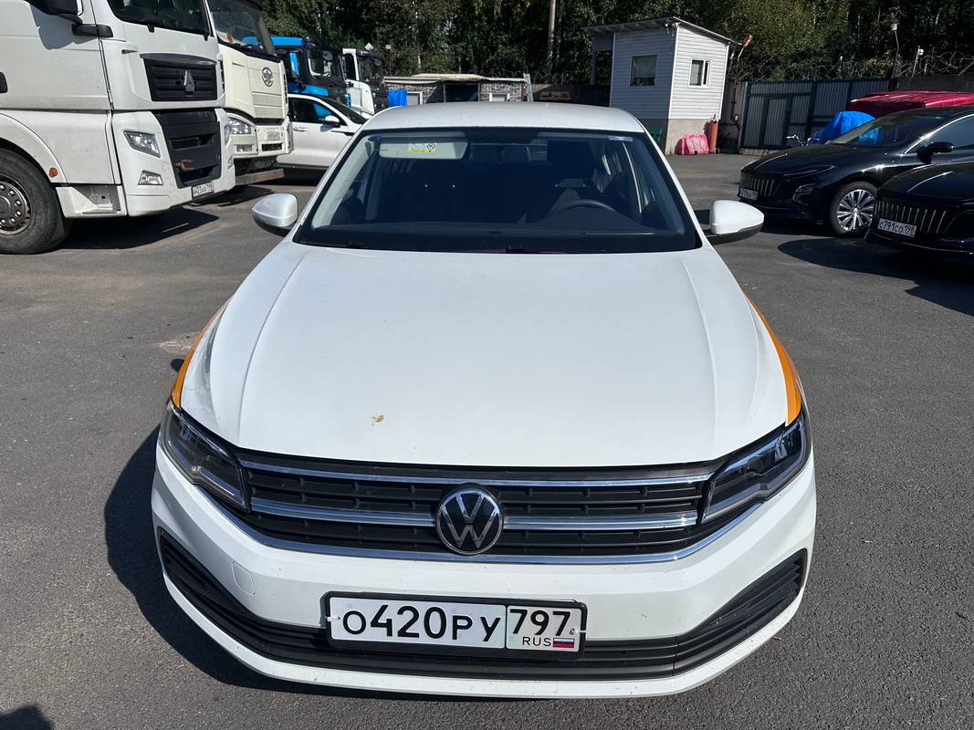 Volkswagen Bora Лот 000004127