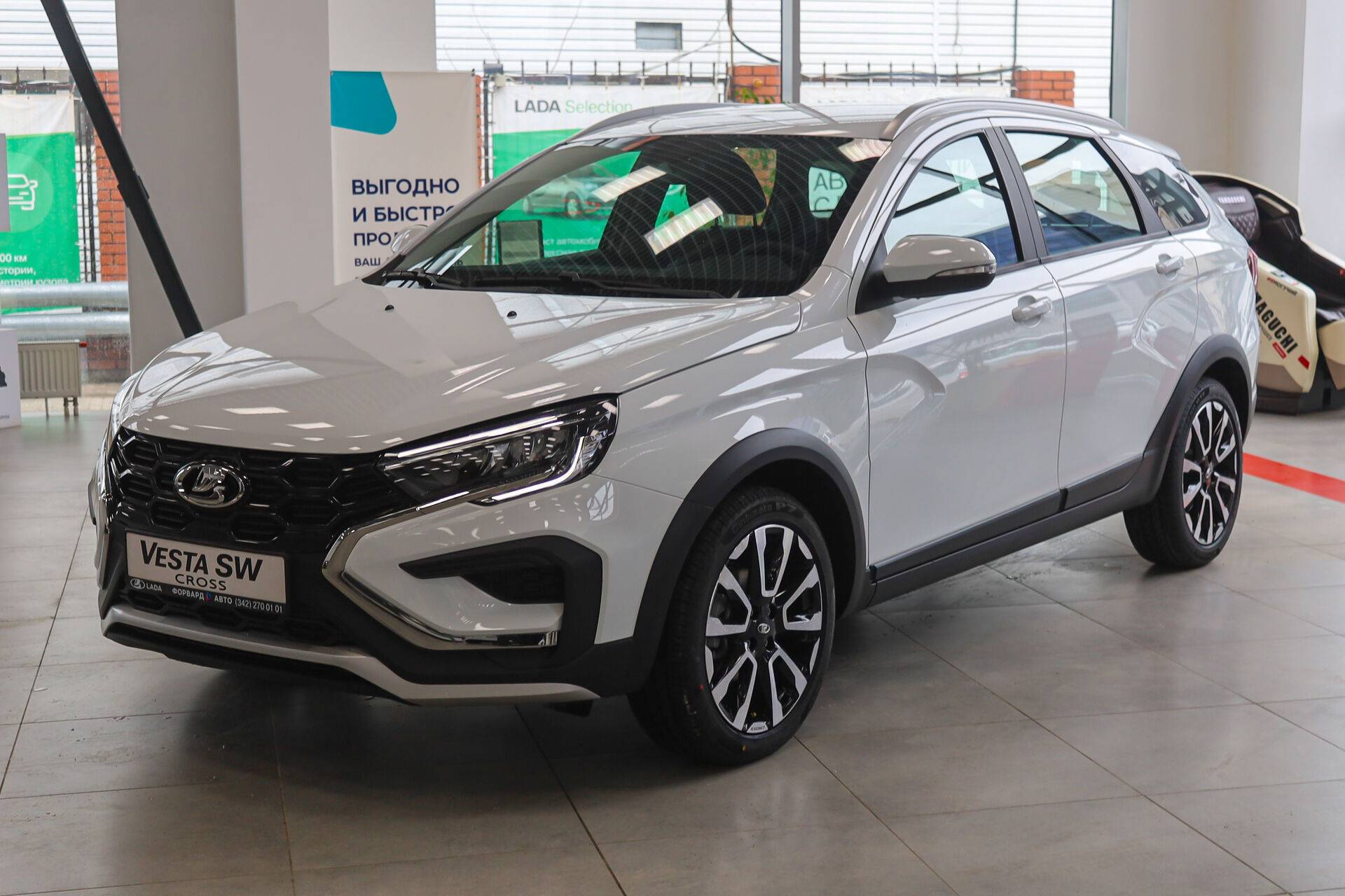 Lada Vesta SW Cross - Белый