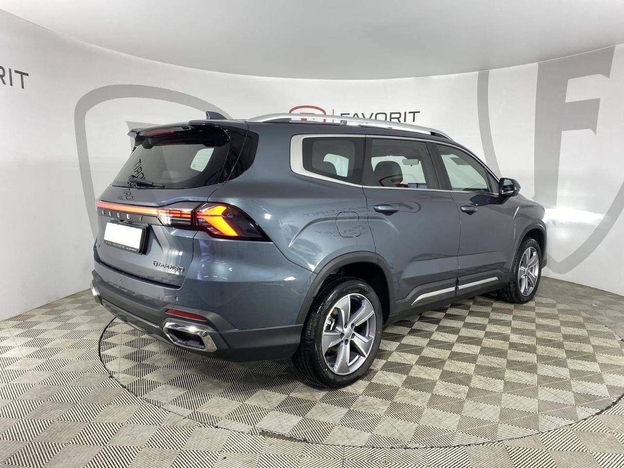 Geely Okavango Flagship 2.0T 7DCT 2WD