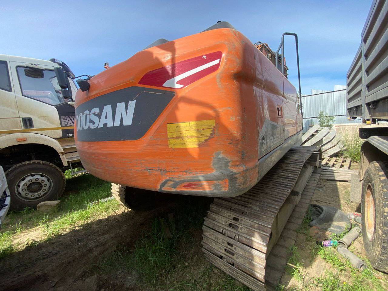 DOOSAN/DEVELON DX225LCA-7M Лот 000000097