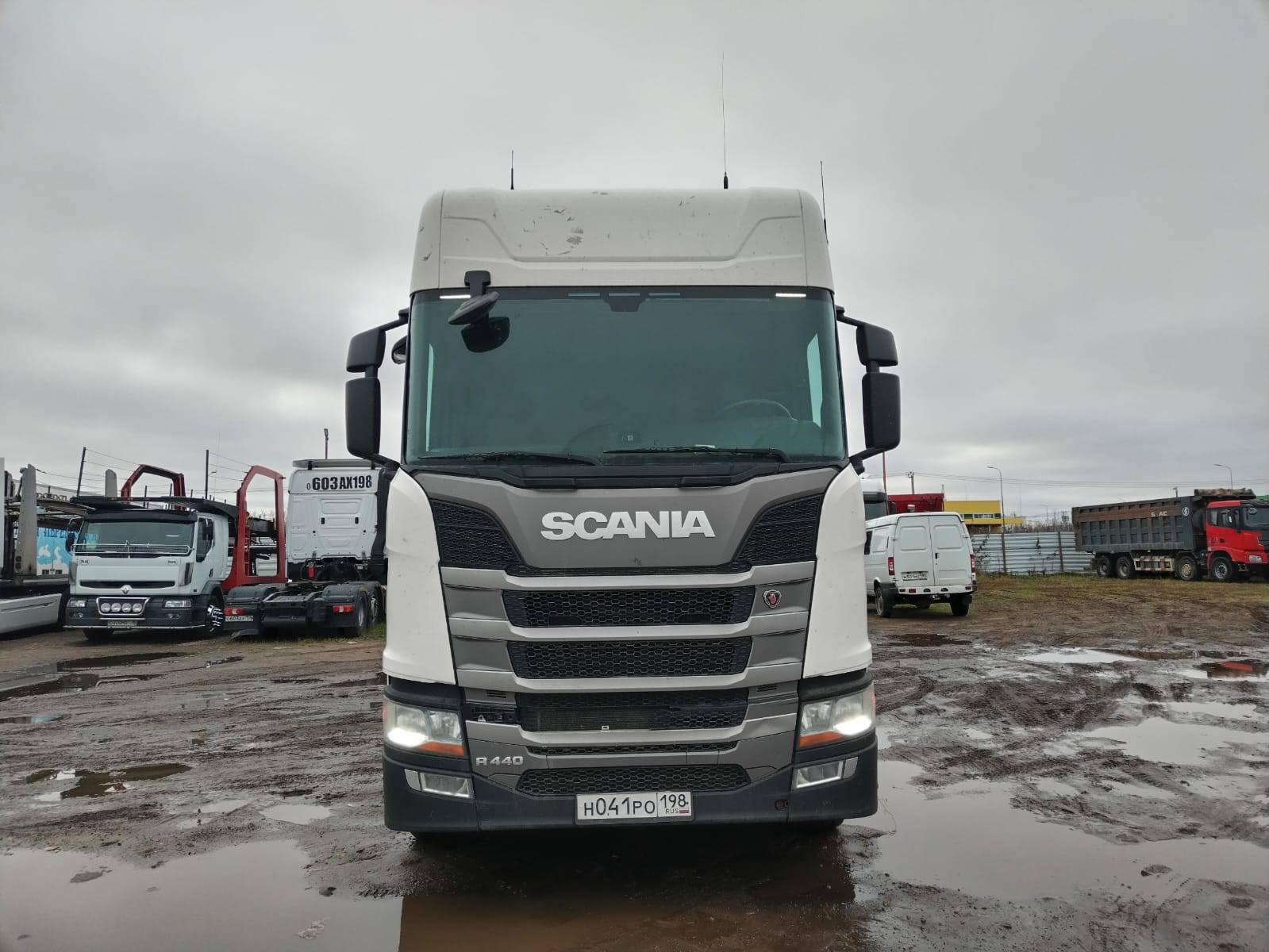 SCANIA R 440 A4x2NA (Highline CR20H) Лот 000004832