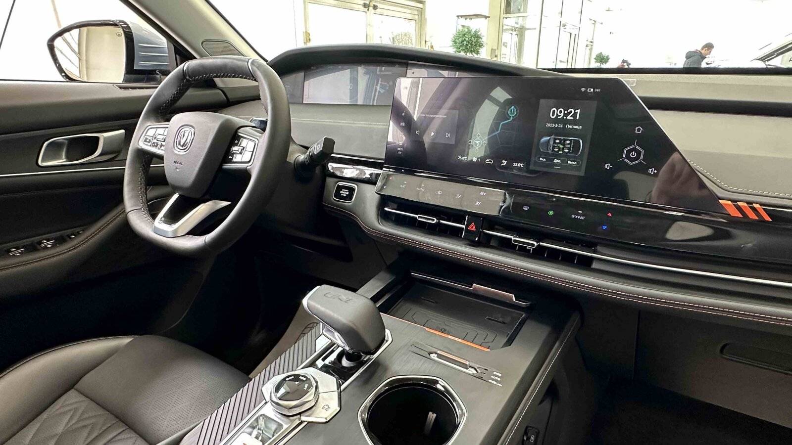 Changan Uni-K Tech 2.0 8AT AWD