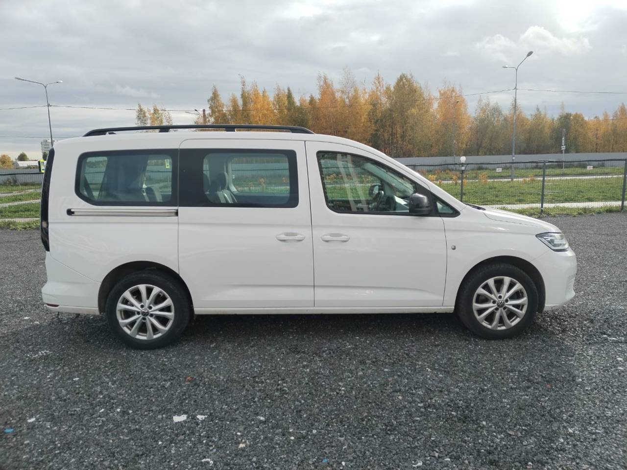 Volkswagen Caddy Лот 000004270