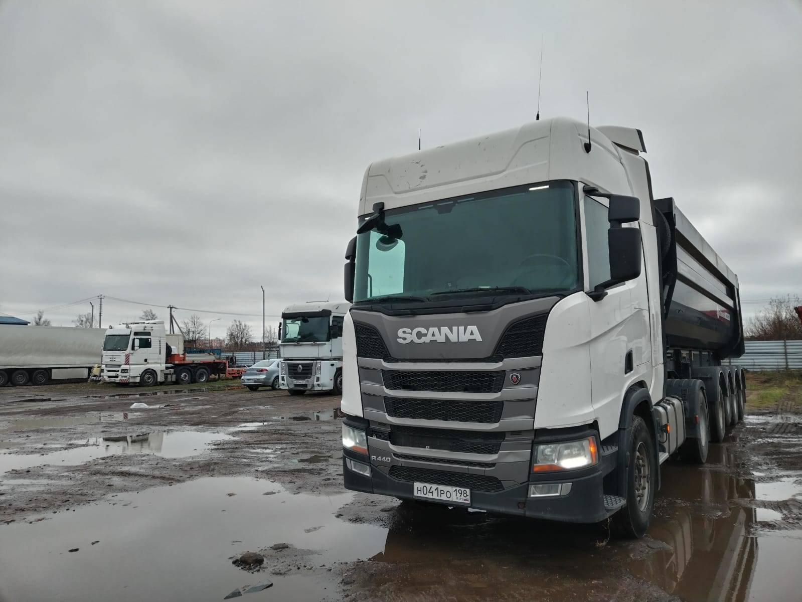 SCANIA R 440 A4x2NA (Highline CR20H) Лот 000004832