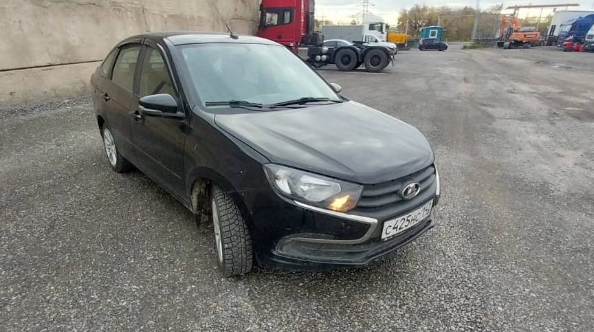 Lada Granta лифтбек Лот 000004048