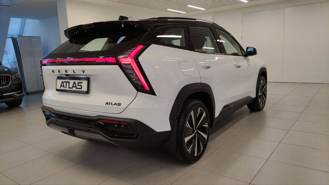 Geely Atlas Flagship Sport 2.0T 8AT 4WD
