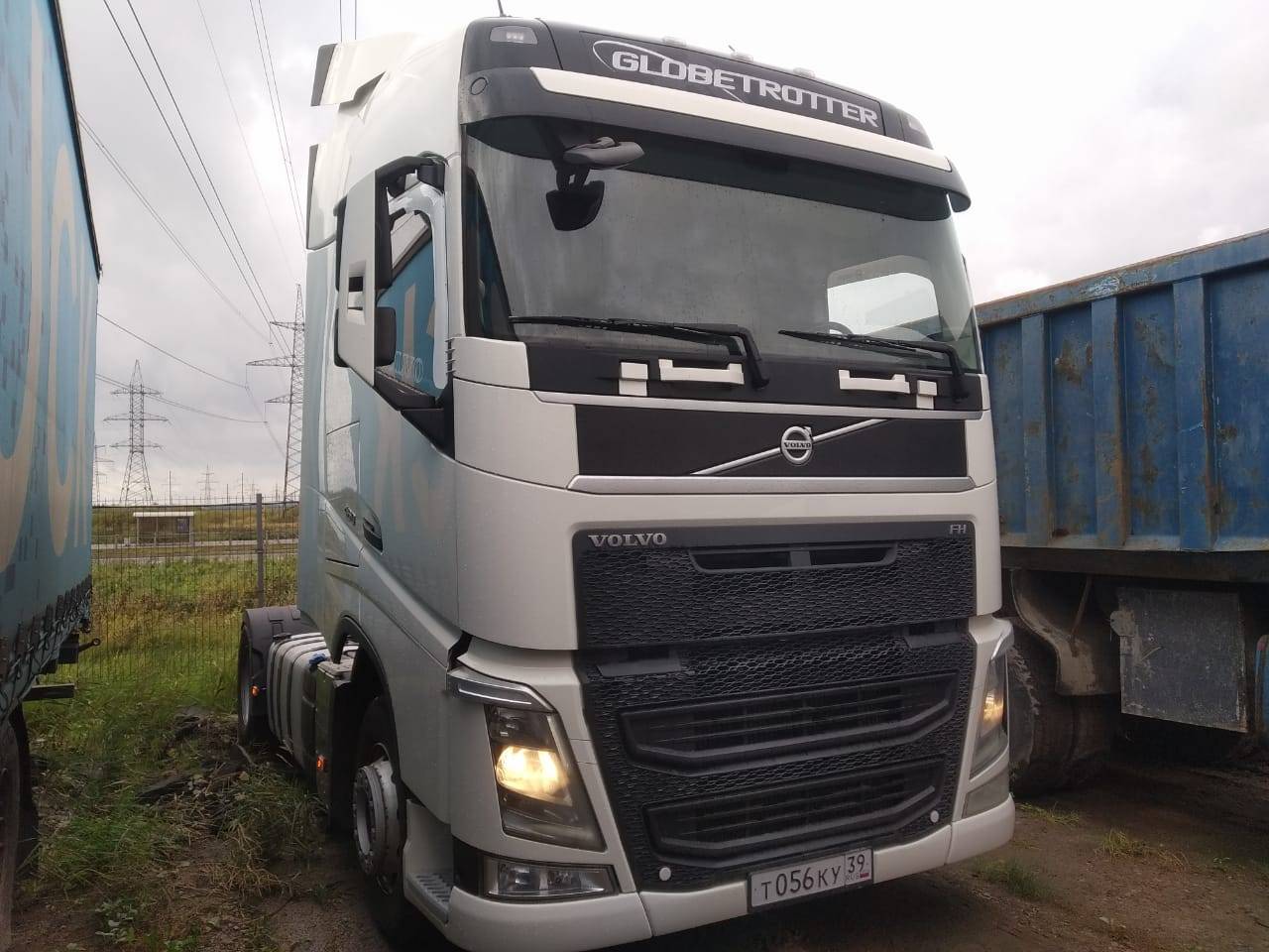 Volvo FH 460 4x2 (FH Globetrotter) Лот 000003910