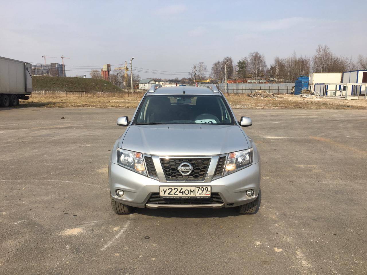 Nissan Terrano Лот 000006236