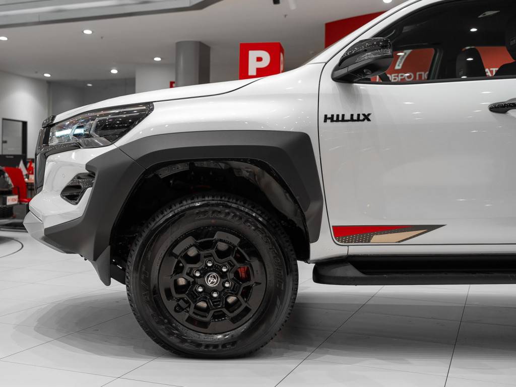 Toyota Hilux GR Sport 2.8d AT