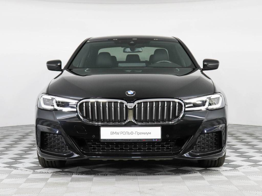 BMW 5 серия 520i