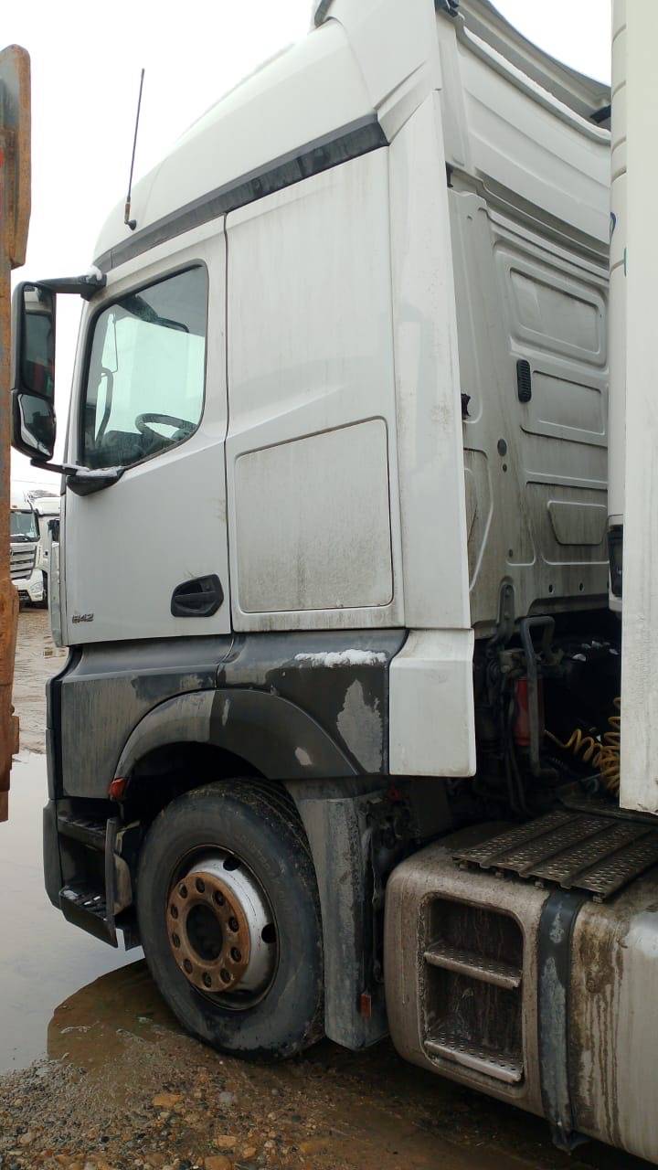 Mercedes-Benz Actros 4 1842 LS 4x2 (BigSpace) Лот 000008360