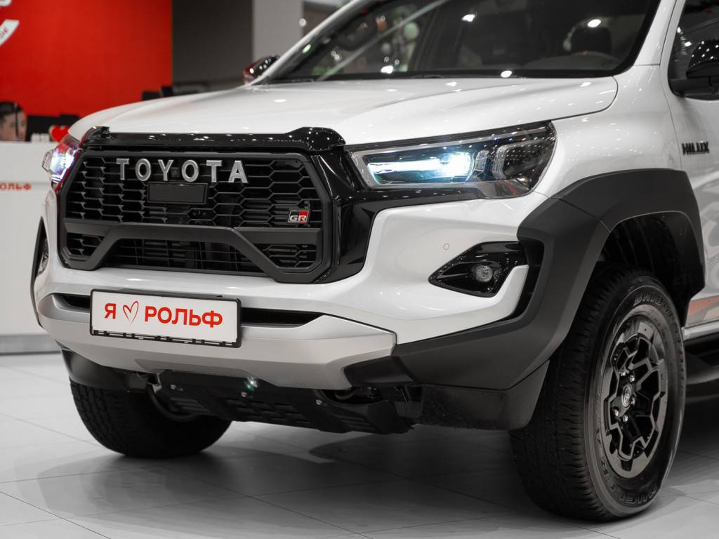 Toyota Hilux GR Sport 2.8d AT