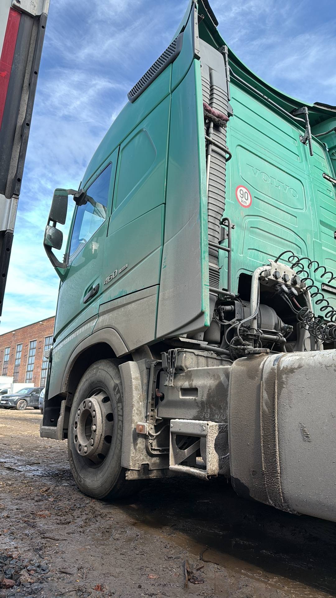 Volvo FH 460 4x2 (FH Globetrotter) Лот 000008111