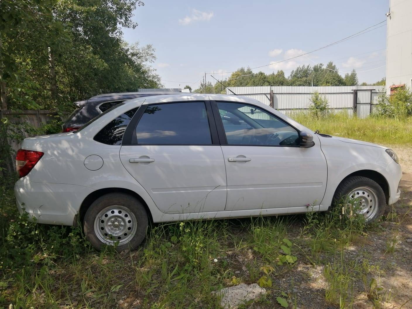 Lada Granta седан Лот 000003068