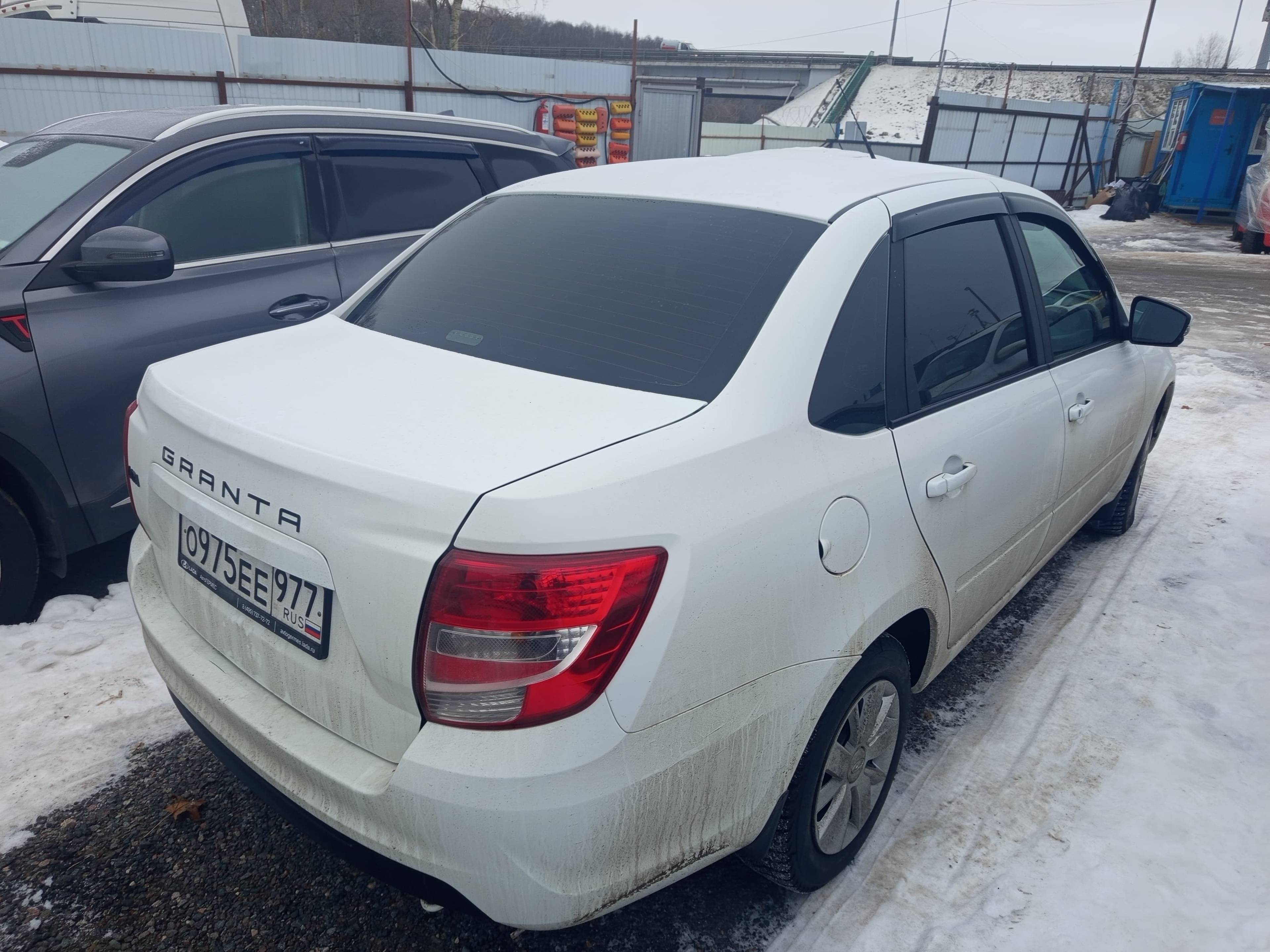 Lada Granta седан Лот 000005849