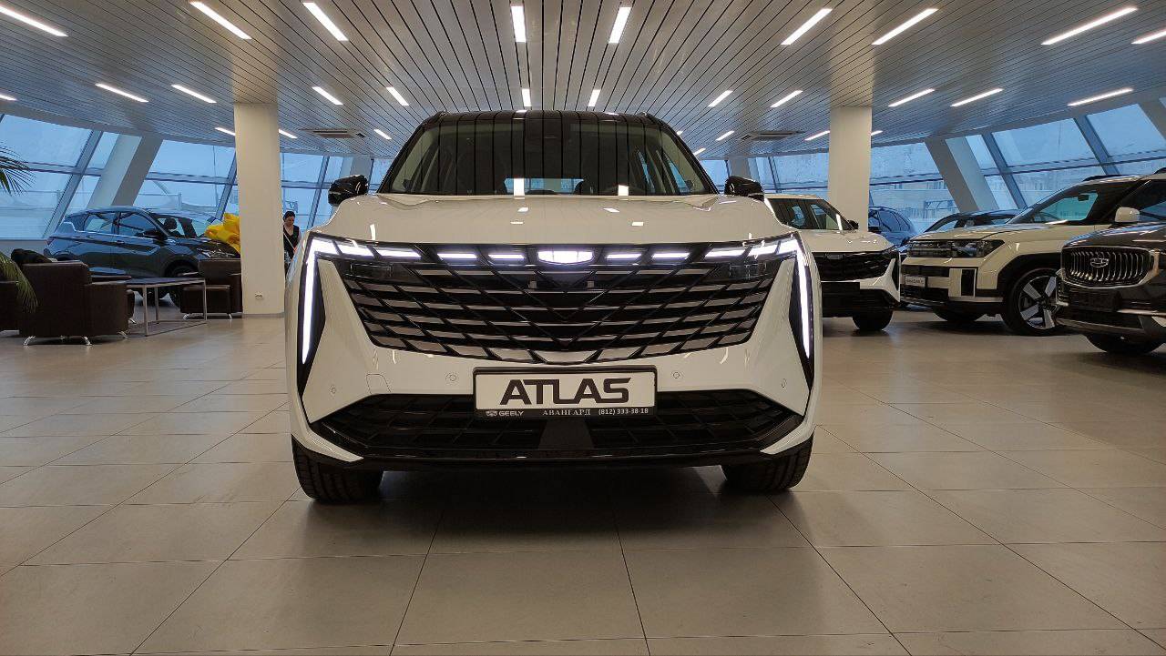 Geely Atlas Flagship Sport 2.0T 8AT 4WD