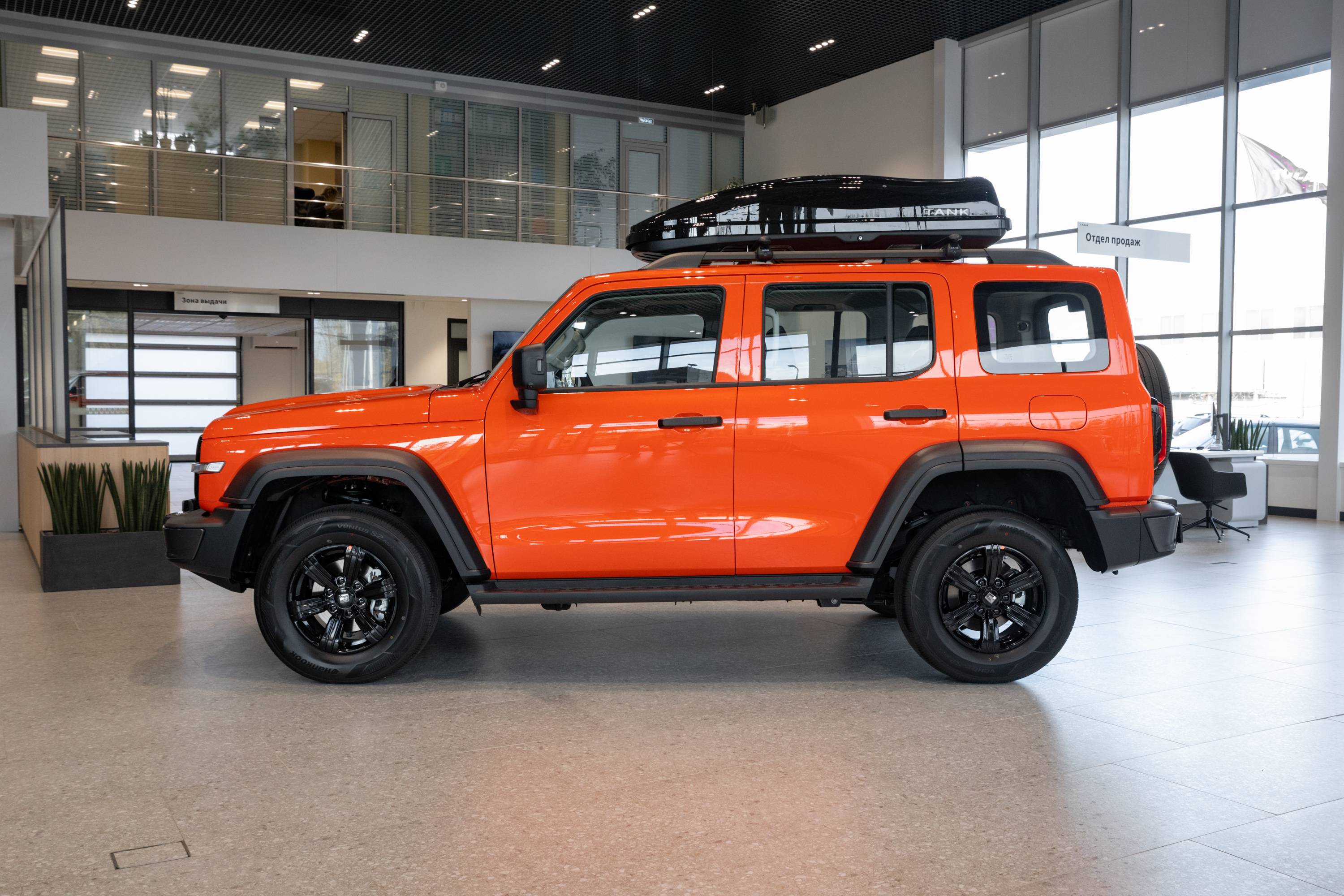 Tank 300 City Premium 2.0 8AT 4WD