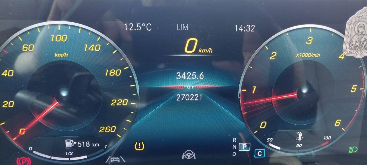 Mercedes-Benz GLS Лот 000008065