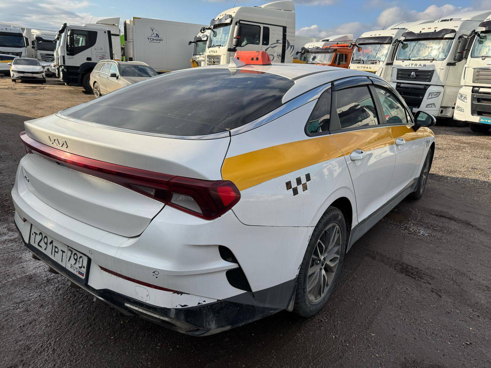 KIA K5 Лот 000008382
