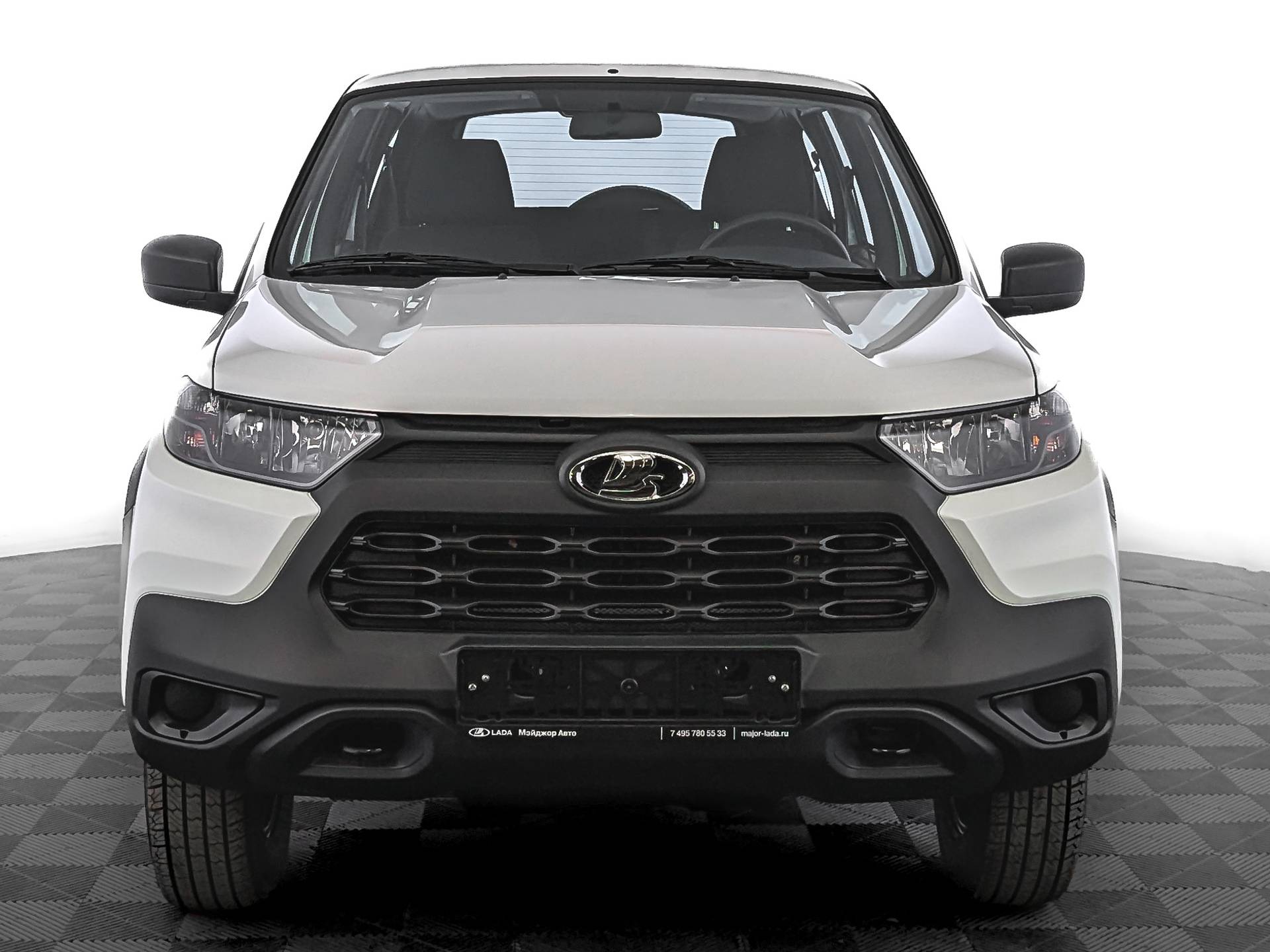 Lada Niva Travel Classic 24 1.7 80hp 5MT