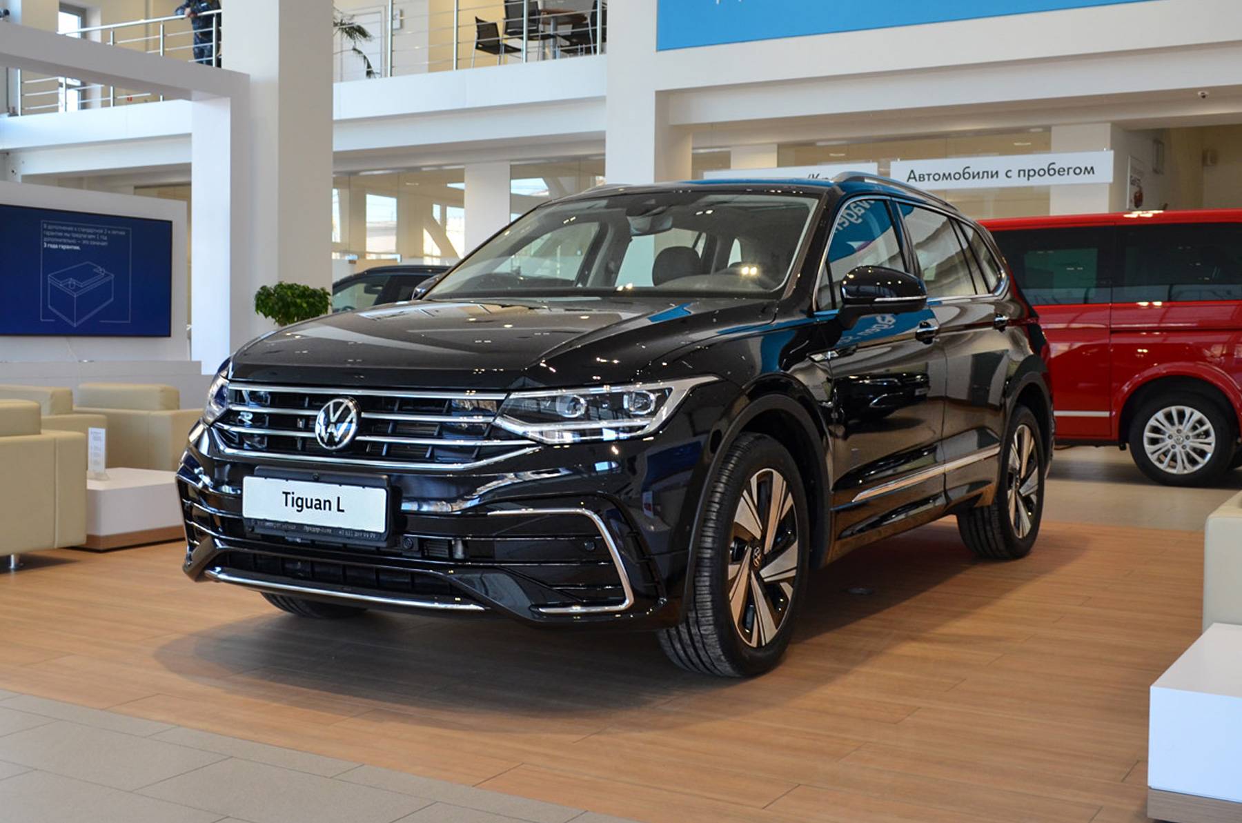 Volkswagen Tiguan L R-Line Premium Edition 380TSI 7AT 4Motion