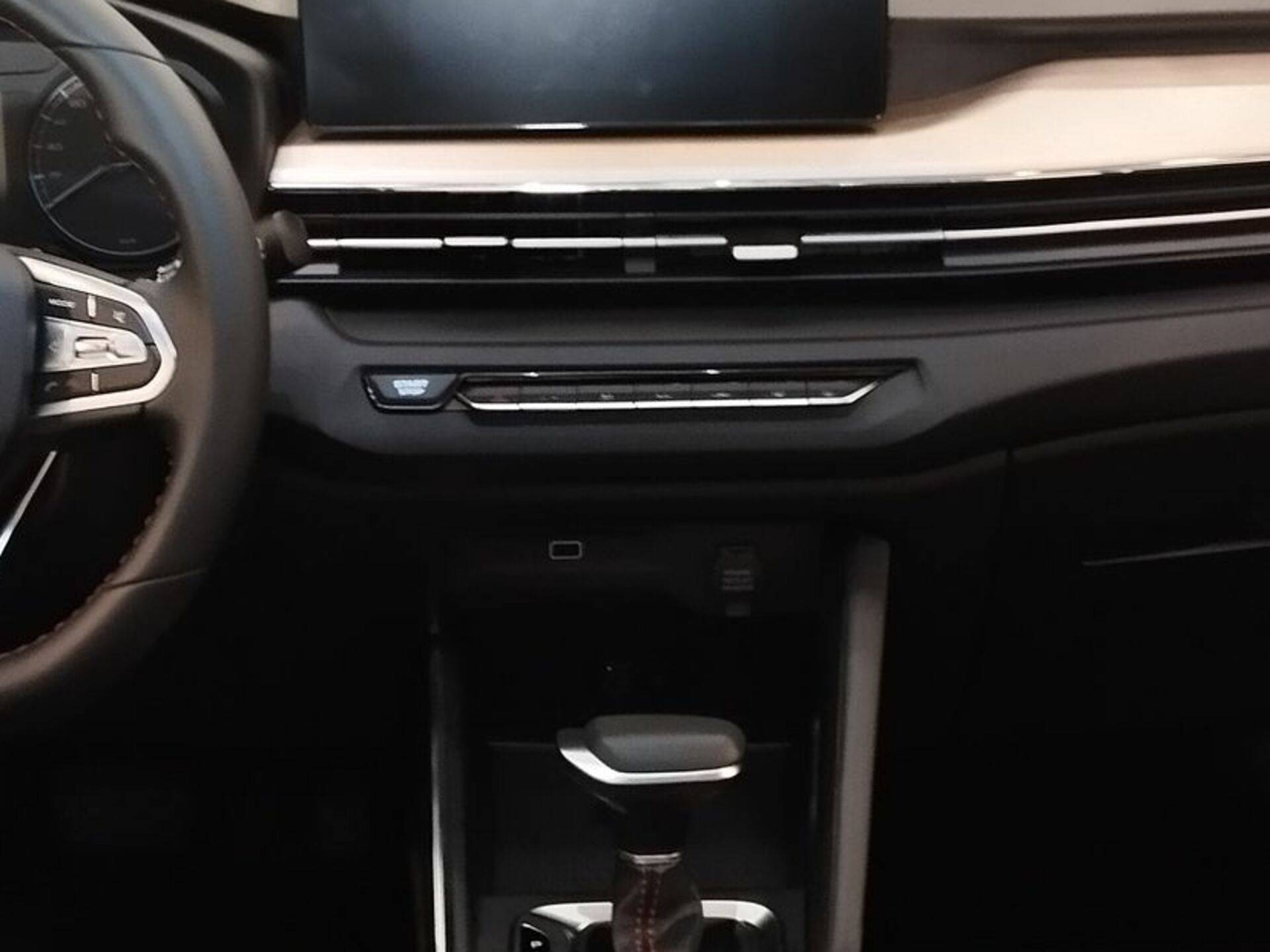 Livan X3PRO Luxury 1.5 CVT