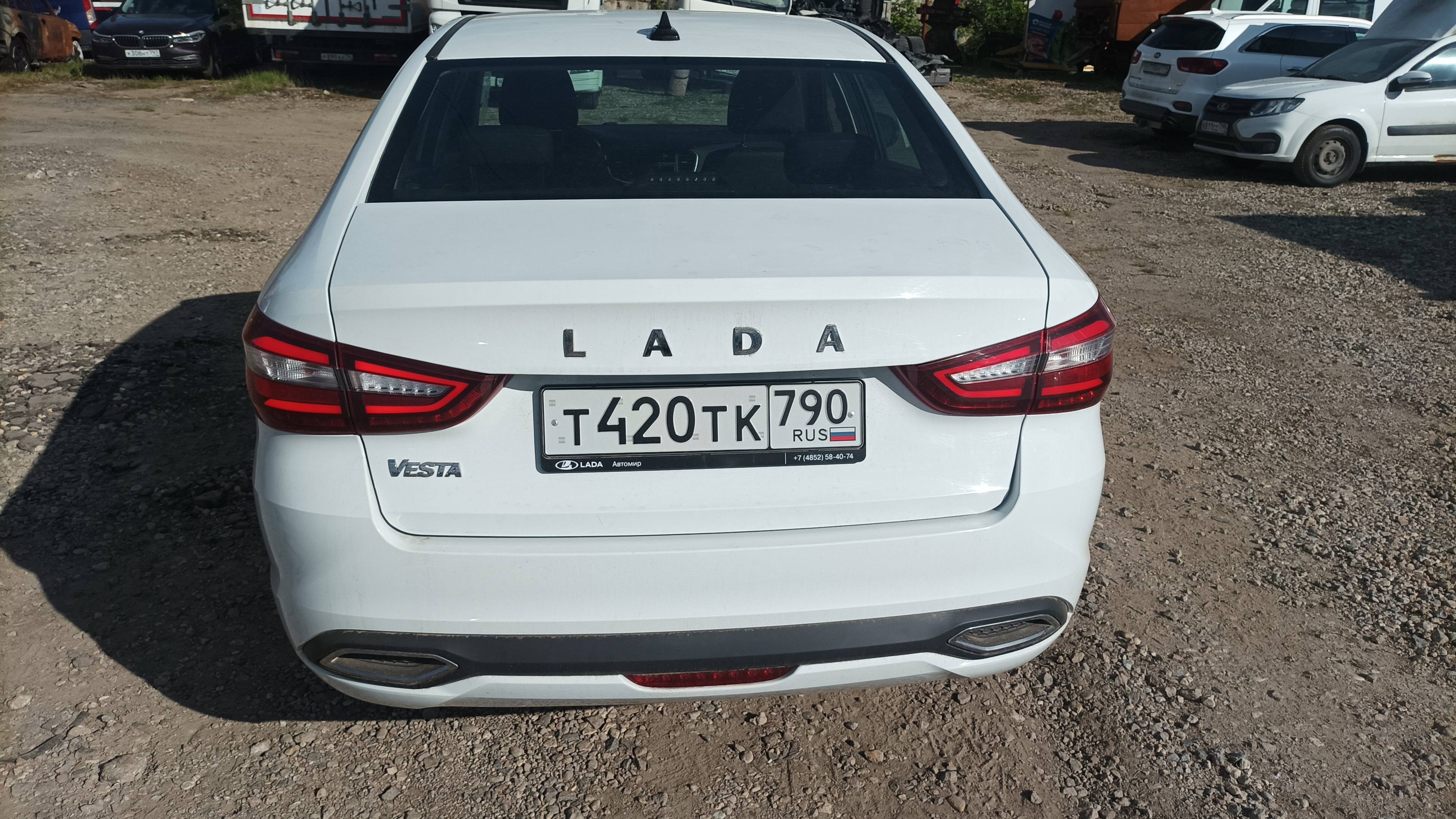 Lada Vesta седан Лот 000003084