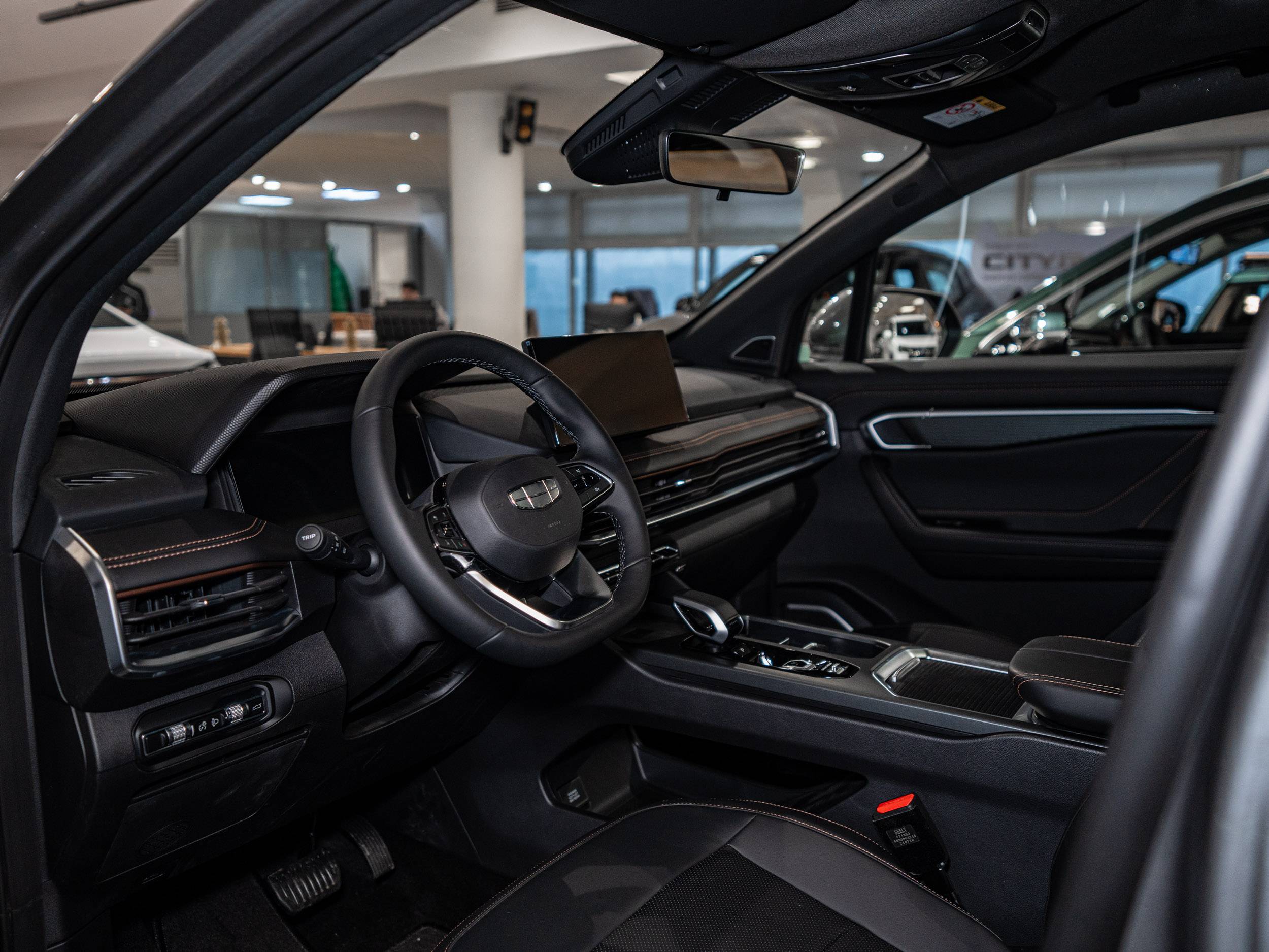 Geely Okavango Luxury 2.0T 7DCT 2WD