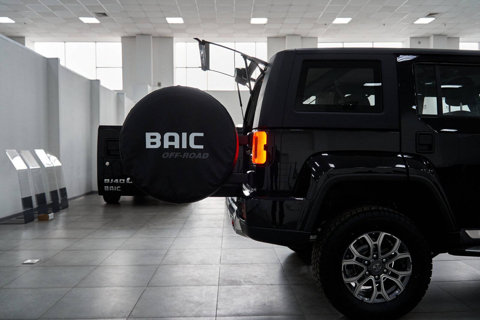 BAIC BJ40 FLAGSHIP 2.0T 8AT AWD