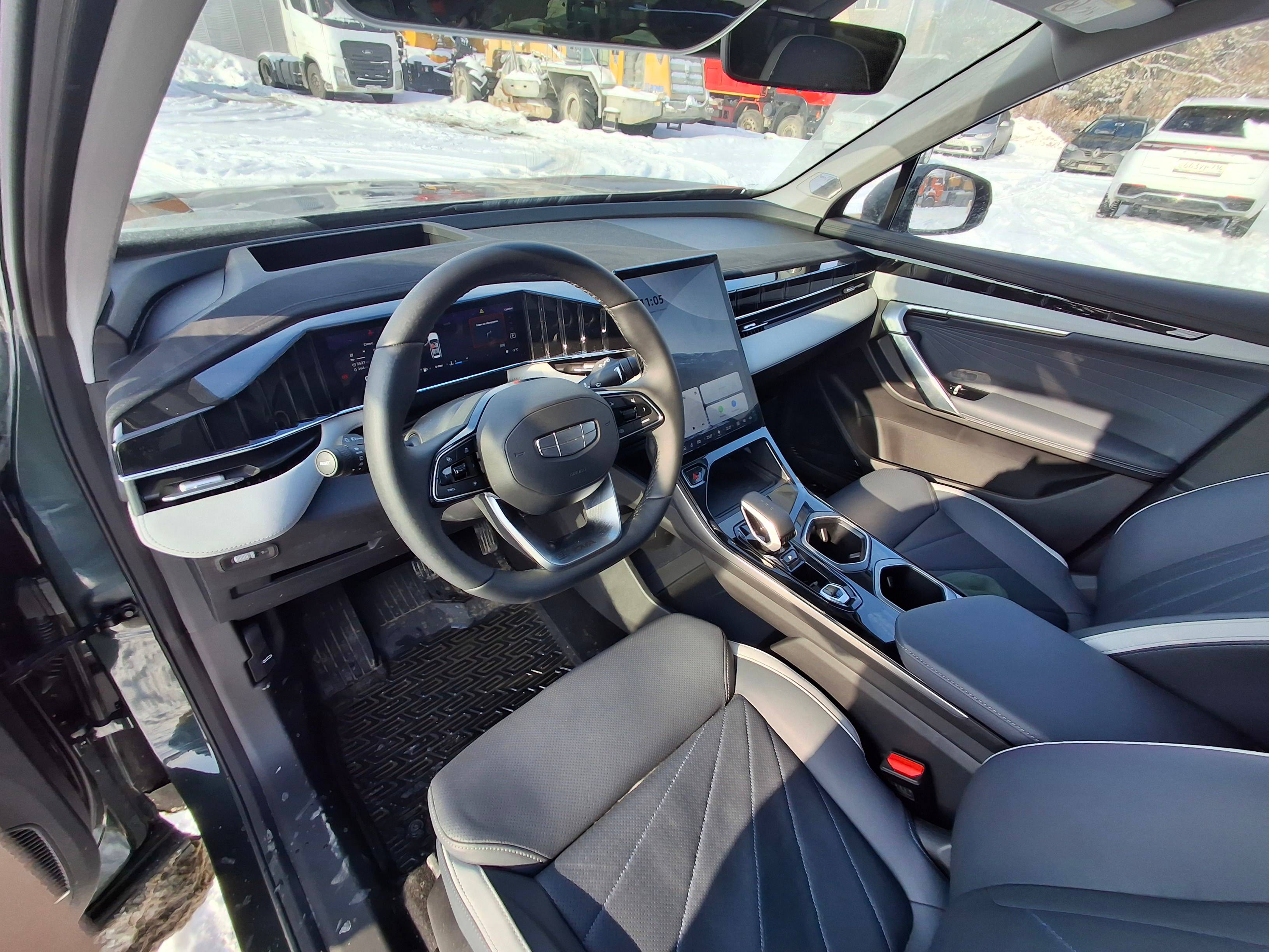 Geely Atlas Лот 000008375