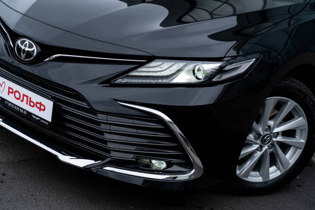 Toyota Camry Luxury Edition 2.0 CVT