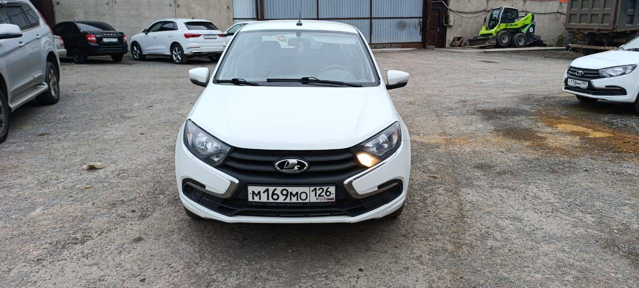 Lada Granta седан Лот 000005077