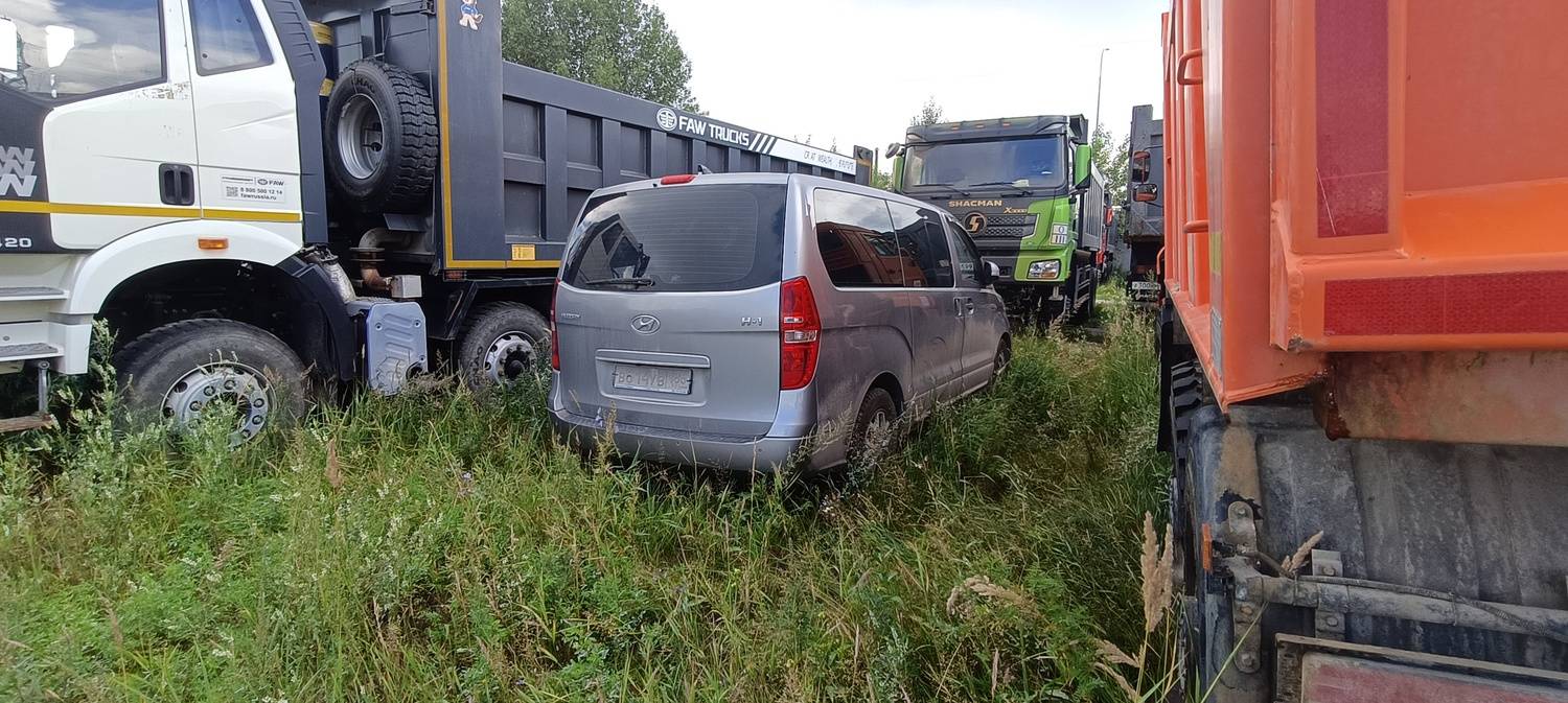 Hyundai H-1 Лот 000003522