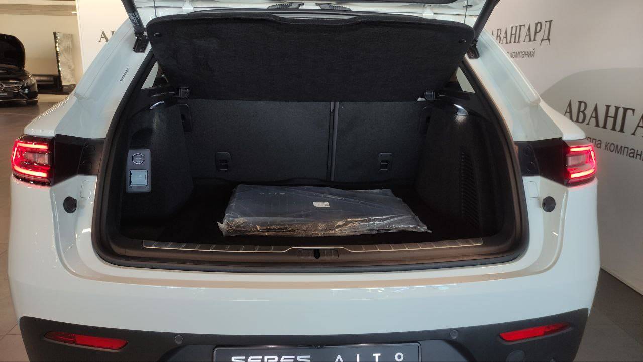 AITO M5 Ultimate 4WD