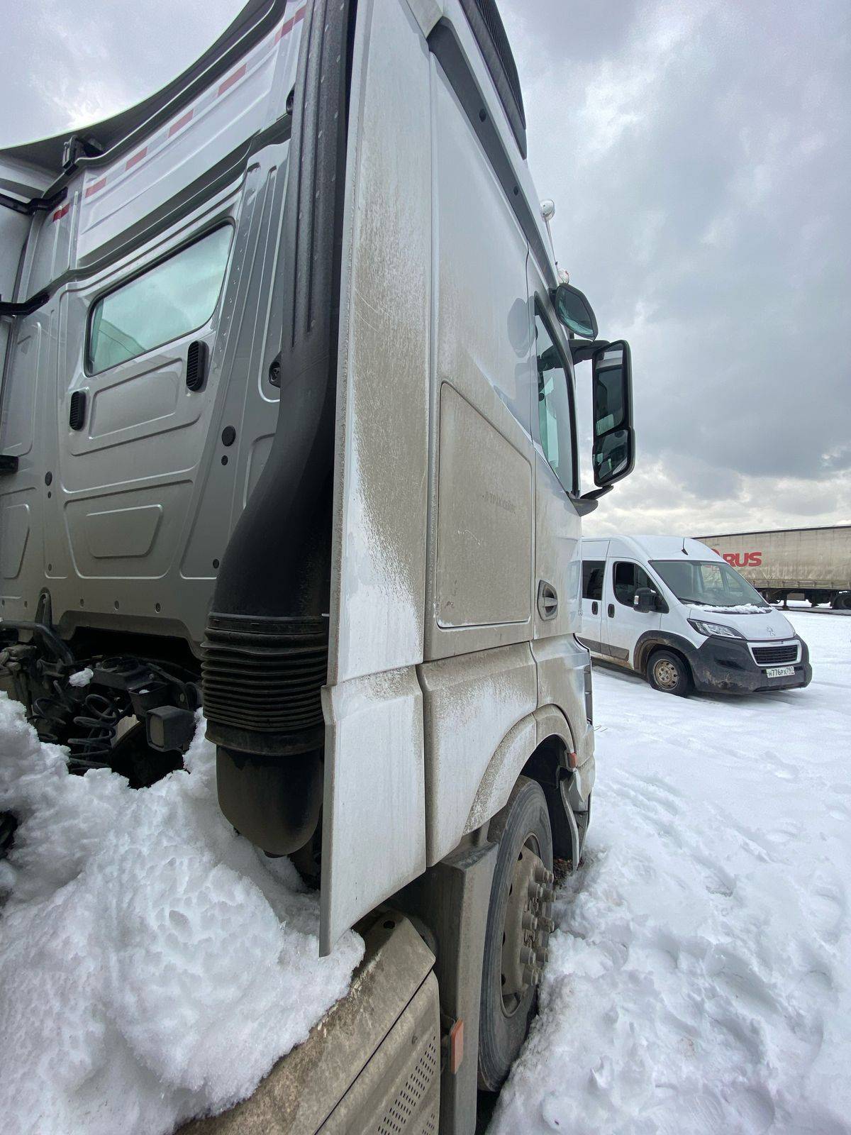 Mercedes-Benz Actros 1848 LS Лот 000008155