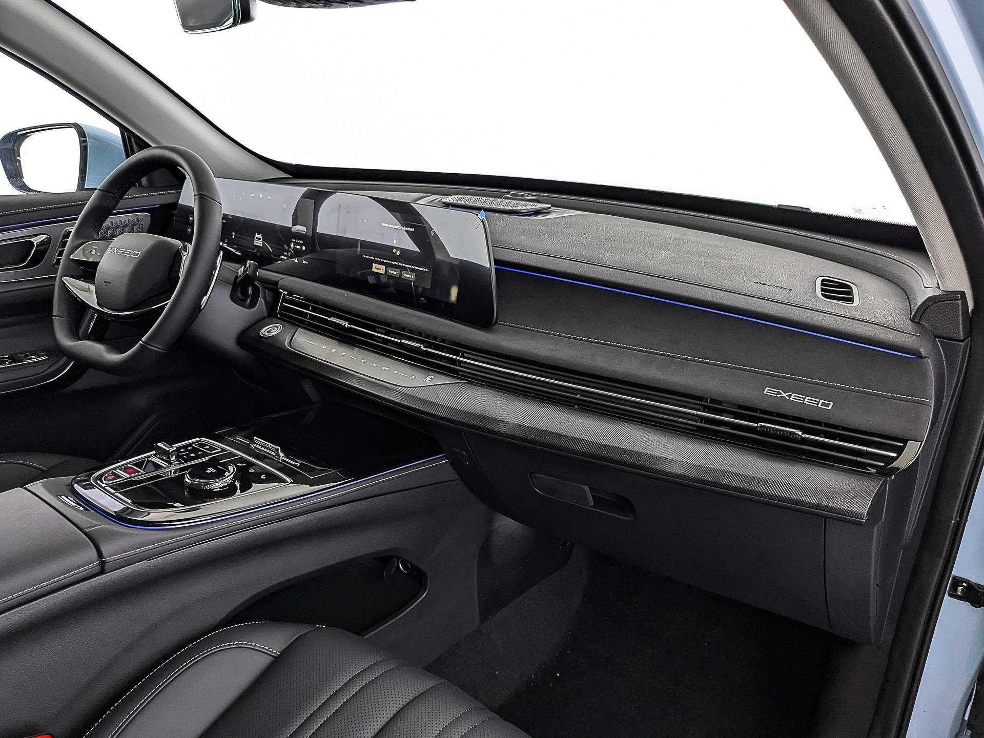 EXEED LX Premium 1.6T 7DCT 4WD
