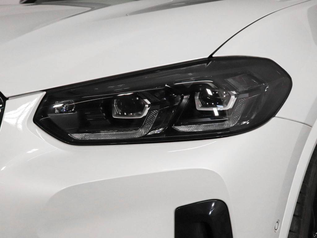 BMW X3 xDrive30i  Leading M Night  