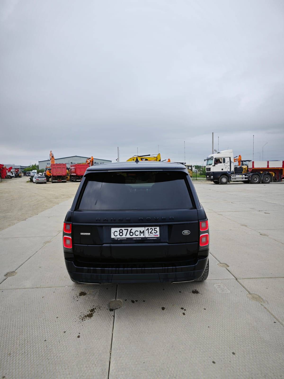 Land Rover Range Rover Лот 000001423