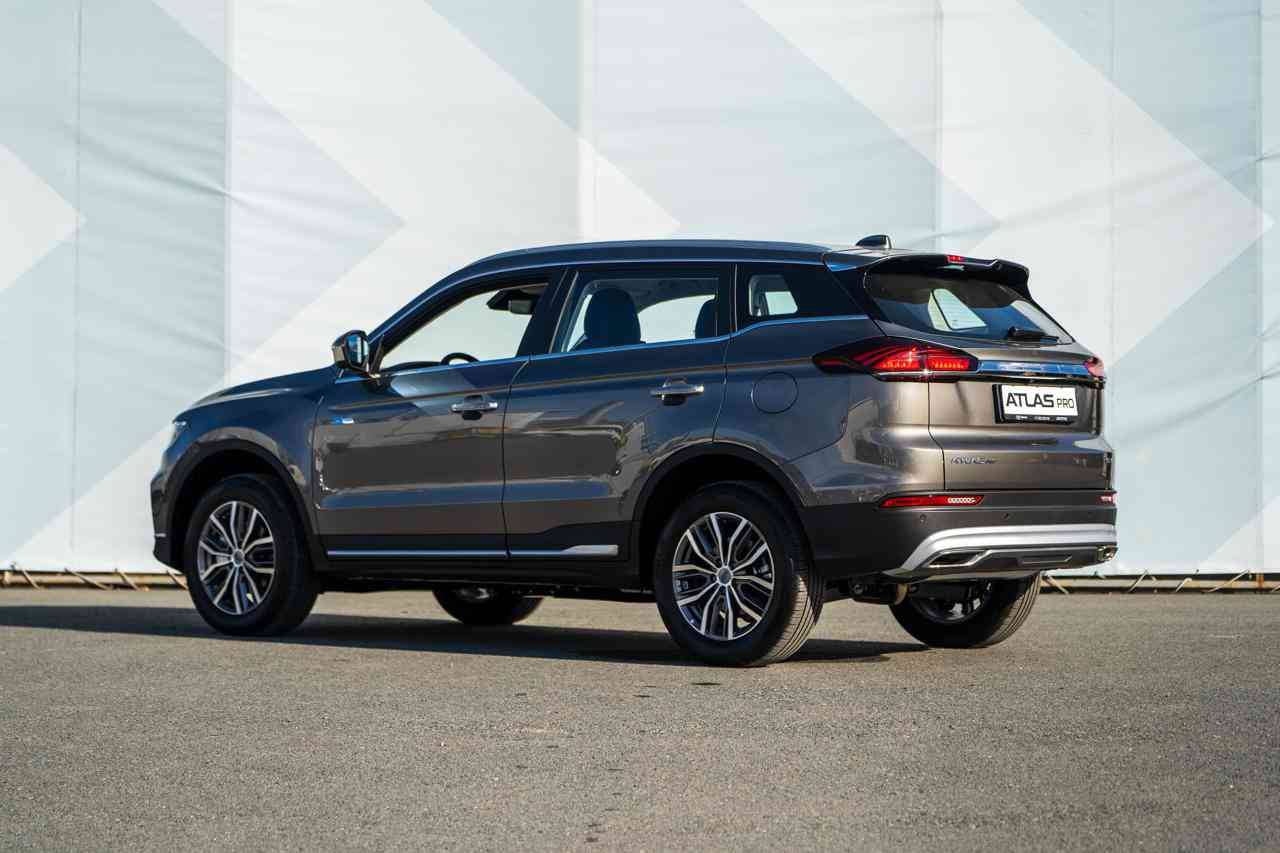 Geely Atlas Pro Flagship 1.5T DCT7 4WD