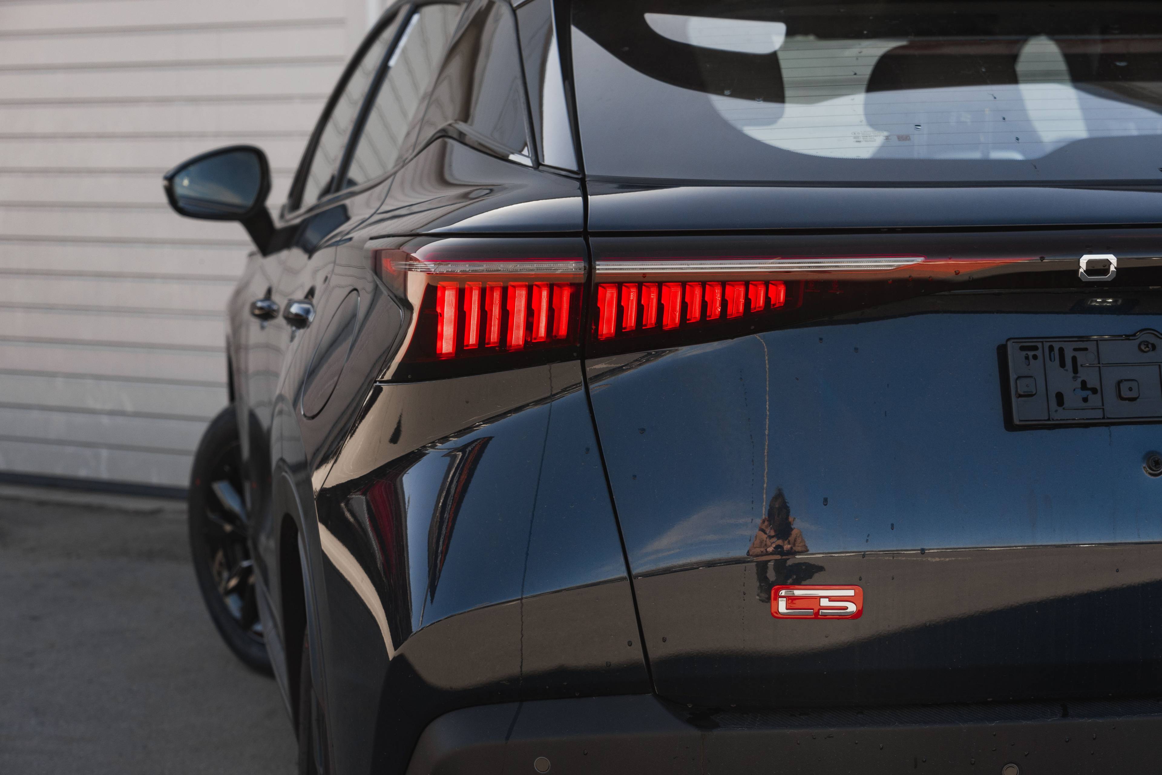 OMODA C5 Supreme 1.6 DCT AWD