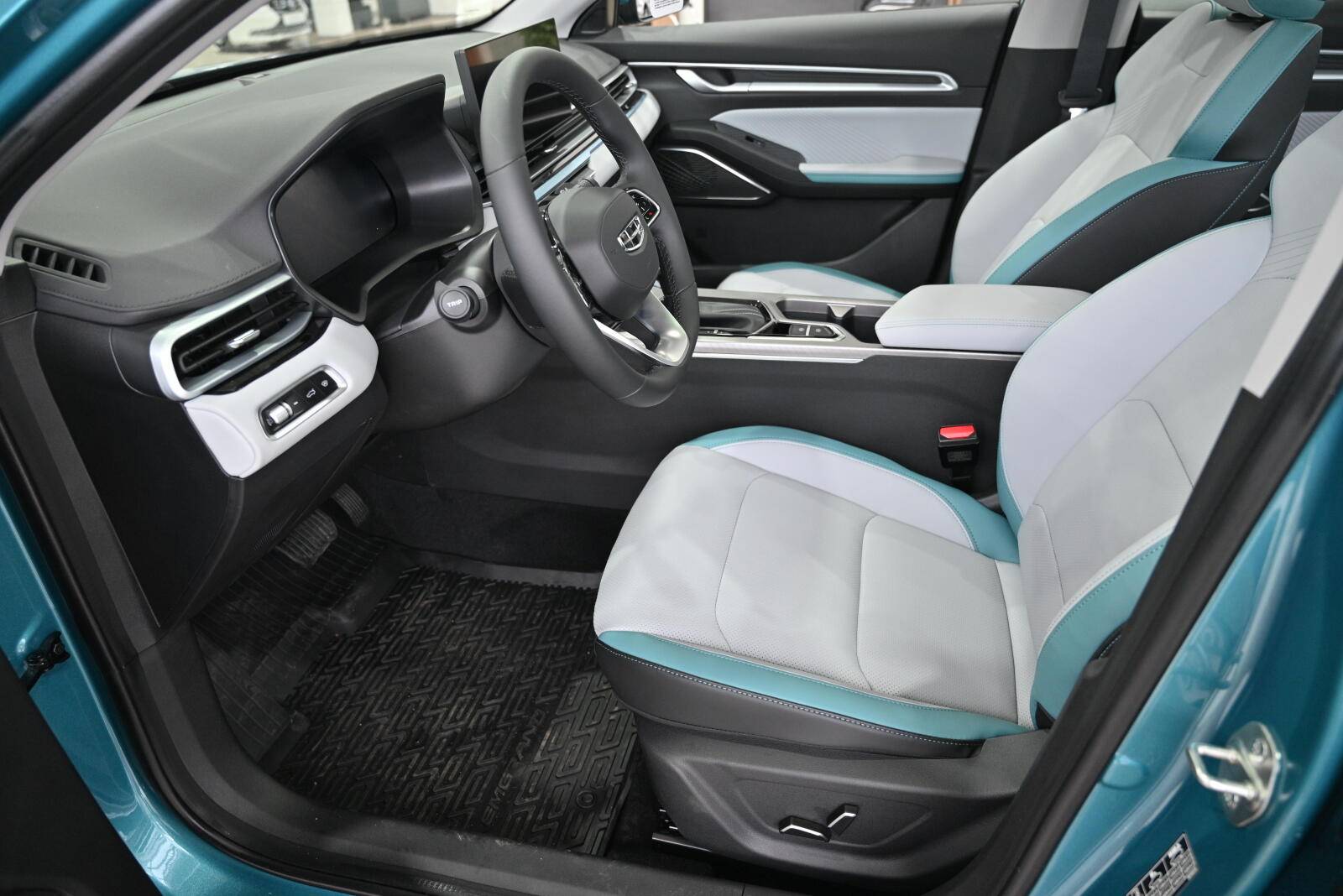 Geely Emgrand Comfort 1.5 AT