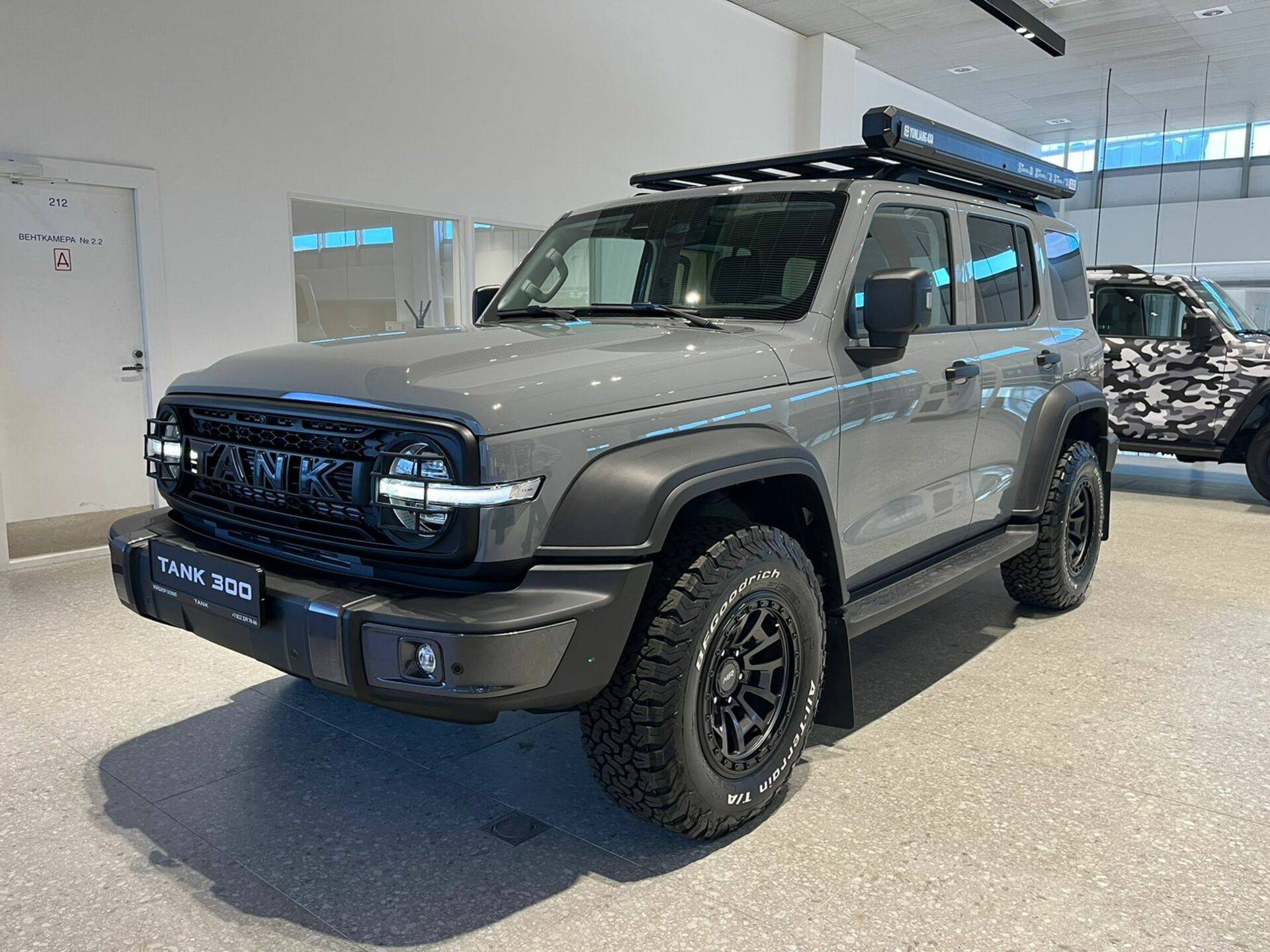 Tank 300 City Premium 2.0 8AT 4WD