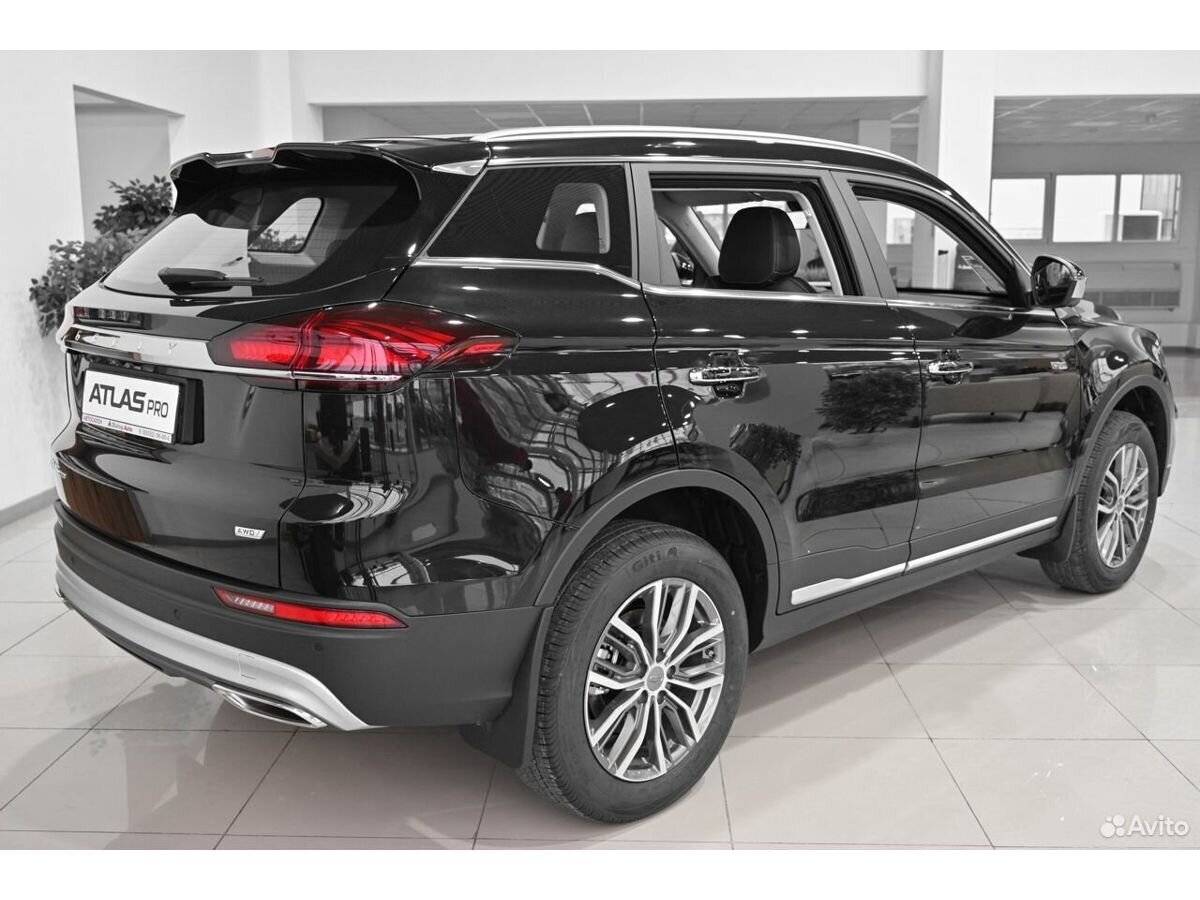 Geely Atlas Pro Luxury 1.5T DCT7 4WD