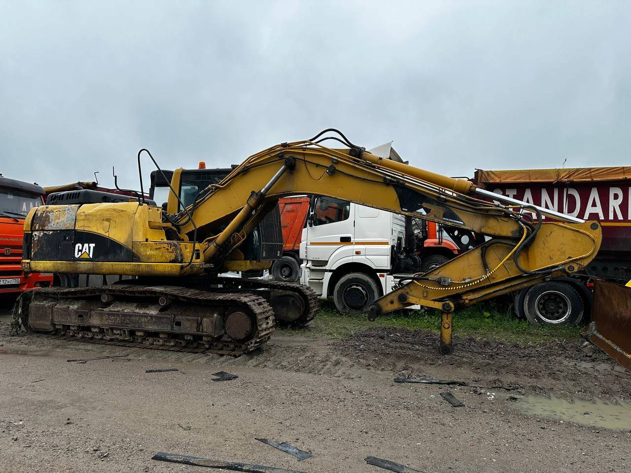 CATERPILLAR 319C LN