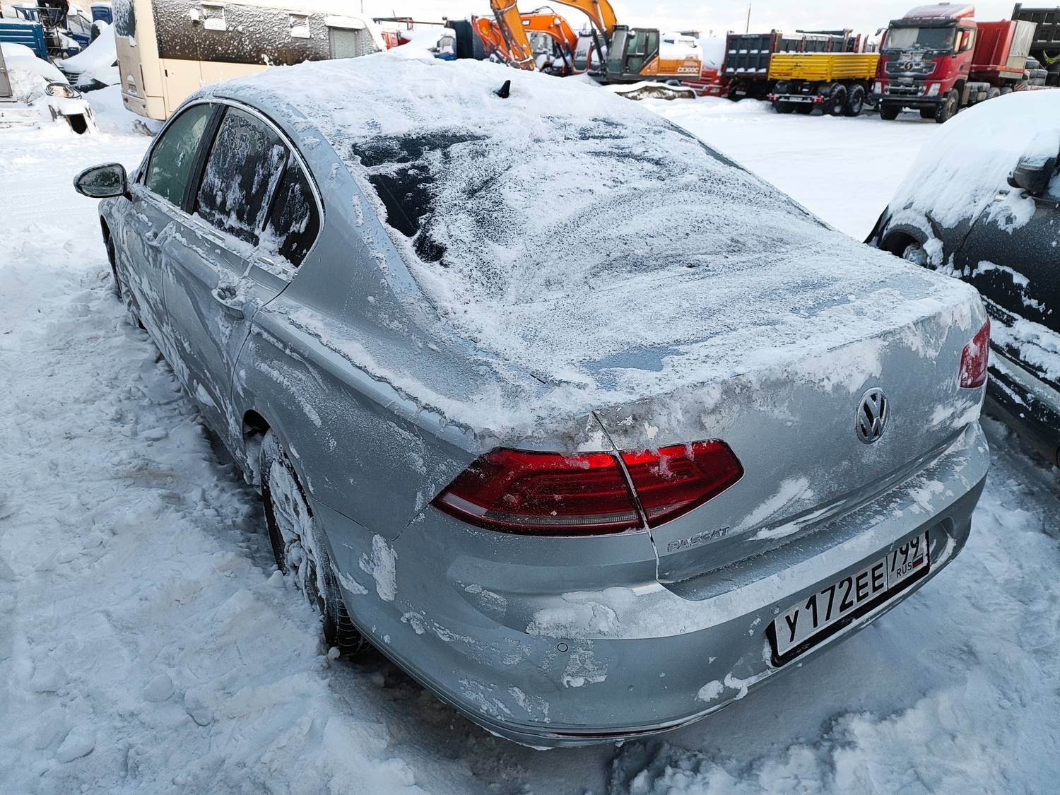 Volkswagen Passat Лот 000005419