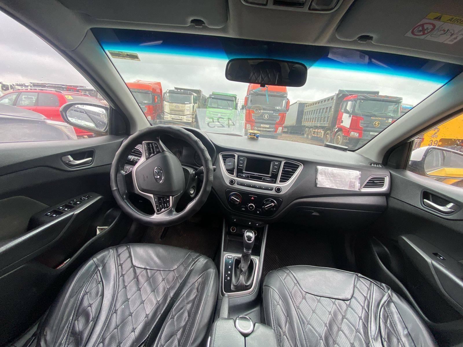 Hyundai Solaris Лот 000008412