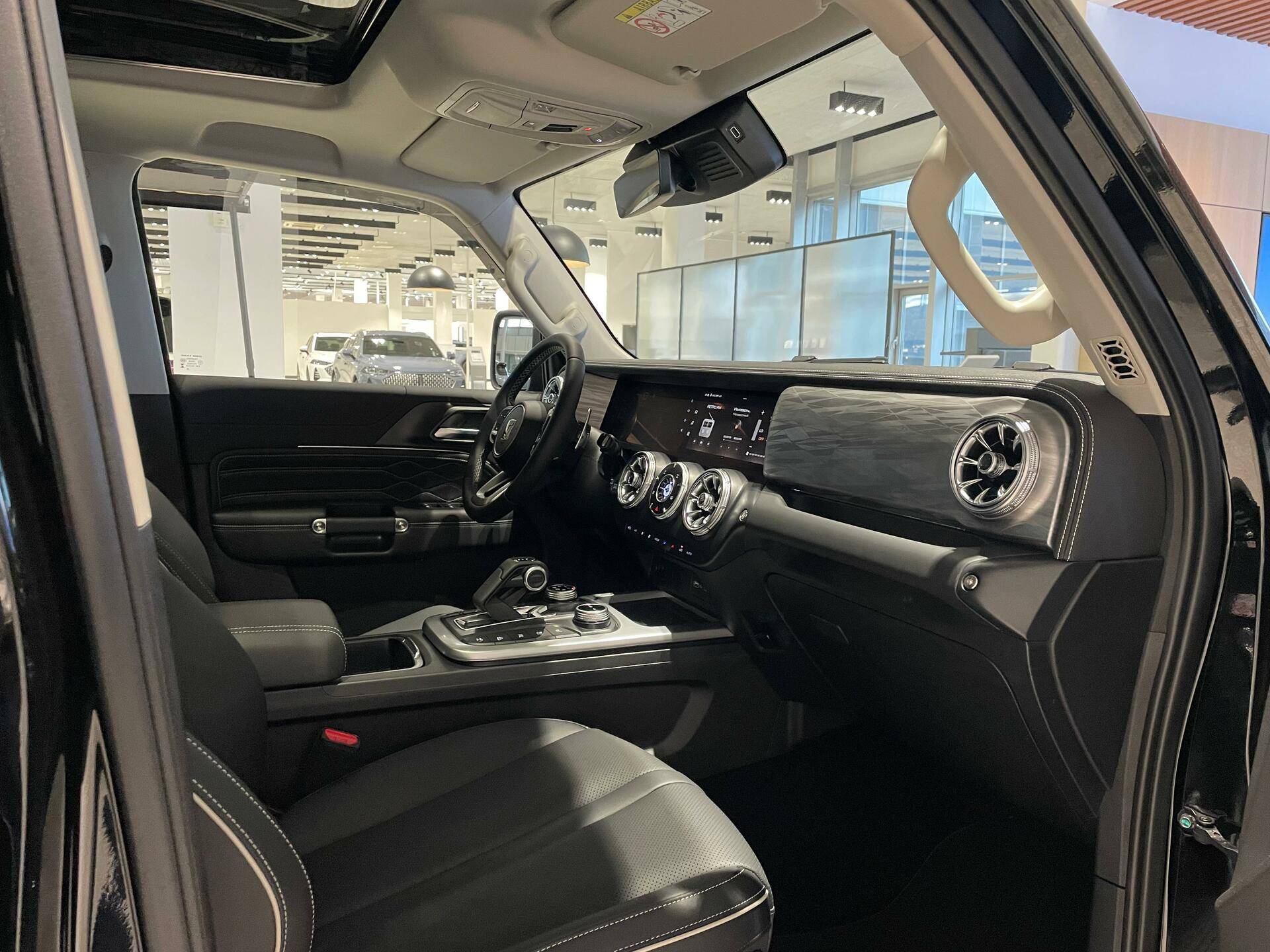 Tank 300 City Premium 2.0 8AT 4WD