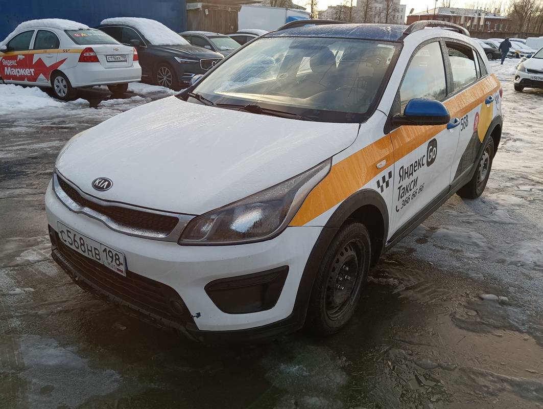 KIA Rio X-Line Лот 000006736