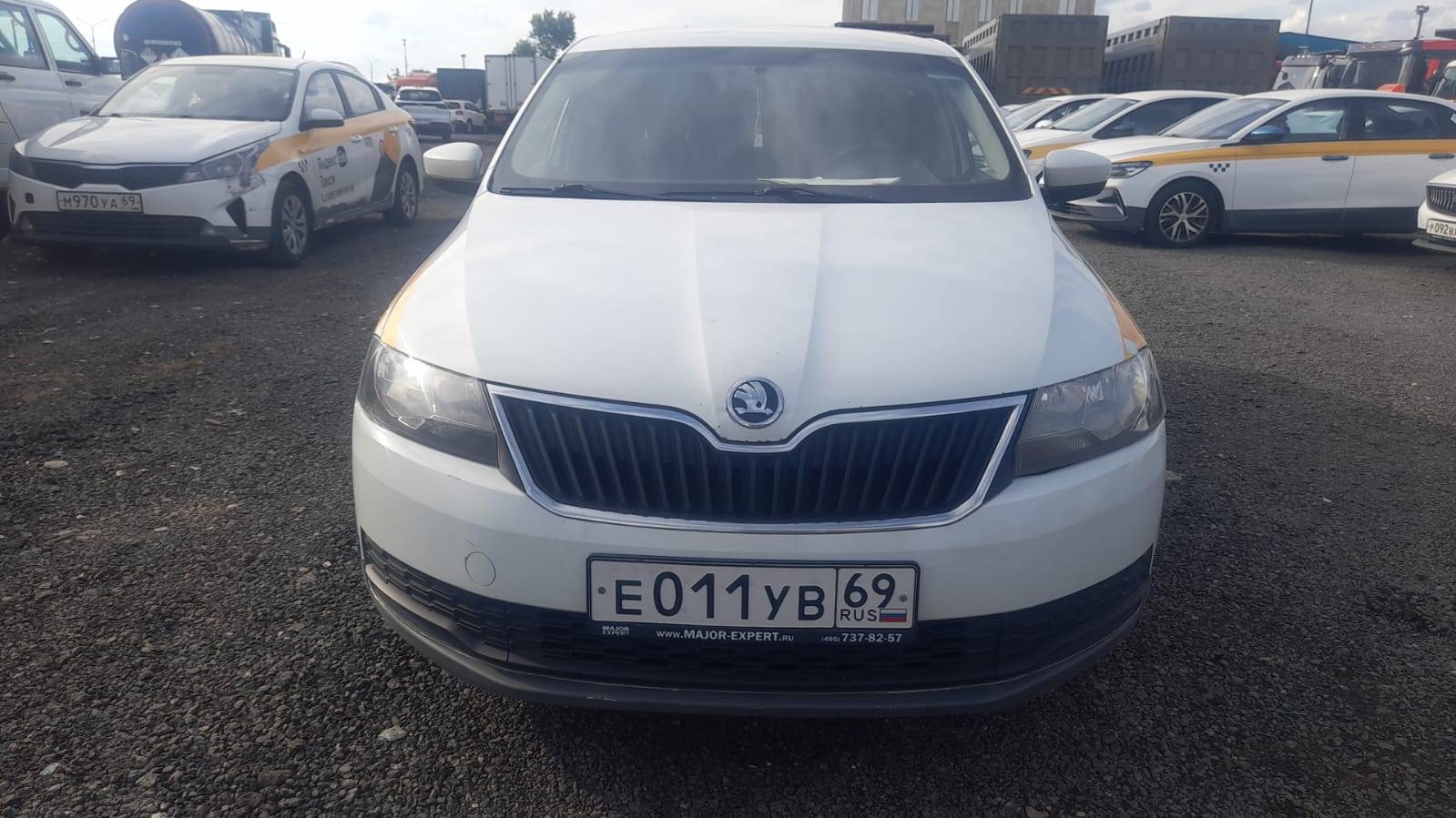 Skoda Rapid Лот 000002904