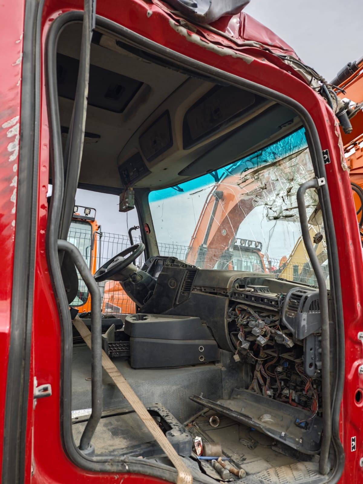Mercedes-Benz Arocs 4145 K  Лот 000008303